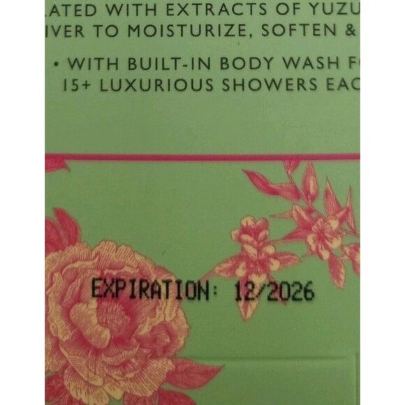 NIB Spongelle LILY BLOSSOM VANILLA BERGAMOT JASMINE CASSIS Trio 3 Buffers New - Picture 8 of 8